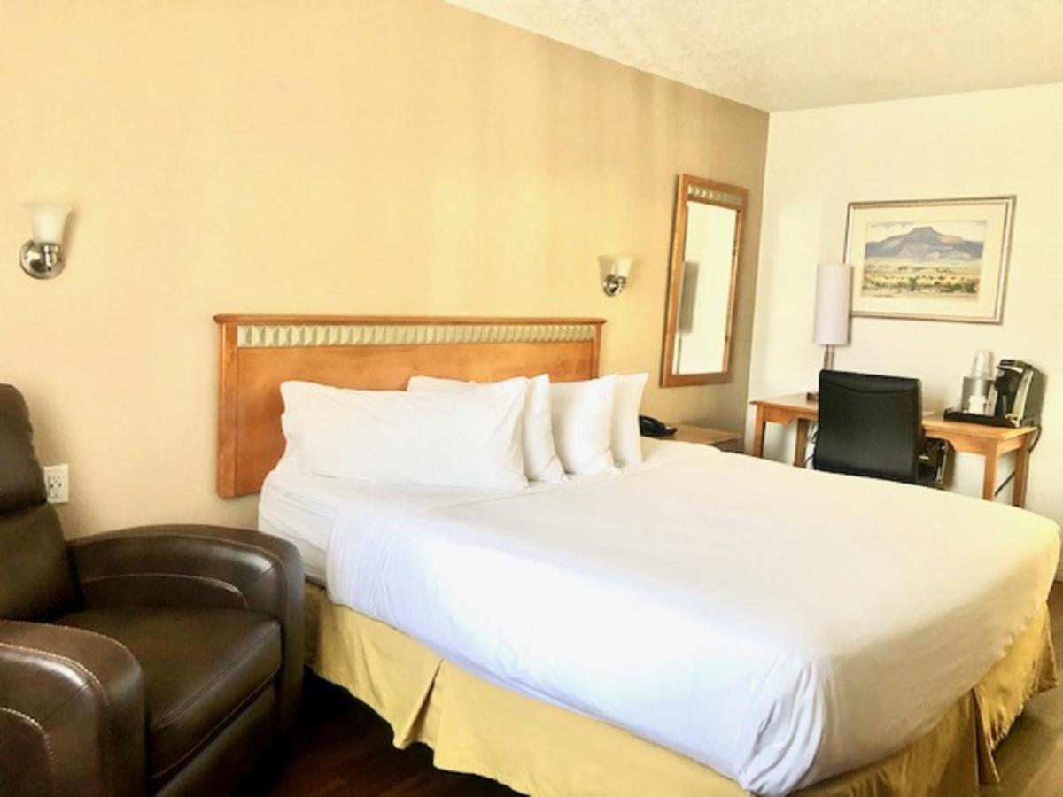 Surestay Plus Hotel By Best Western Albuquerque I-40 Eubank Екстериор снимка