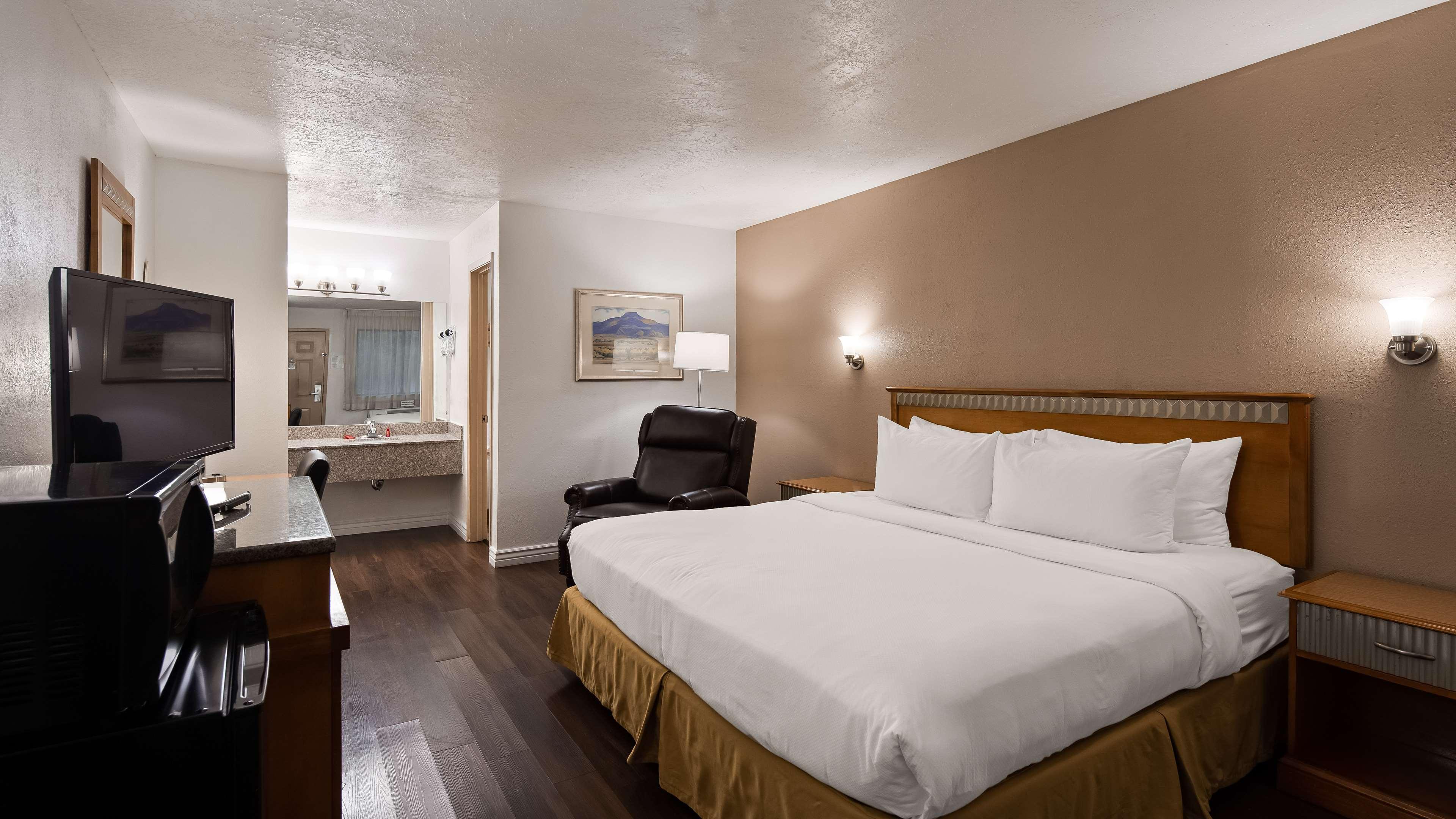 Surestay Plus Hotel By Best Western Albuquerque I-40 Eubank Екстериор снимка