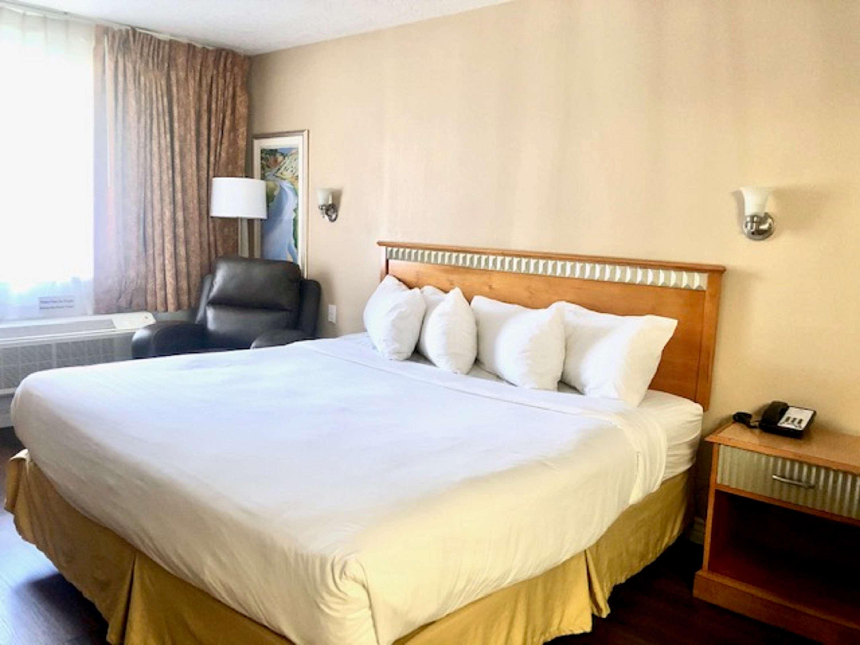 Surestay Plus Hotel By Best Western Albuquerque I-40 Eubank Екстериор снимка