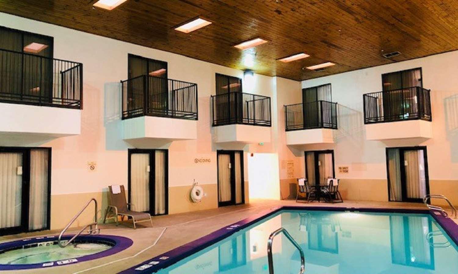 Surestay Plus Hotel By Best Western Albuquerque I-40 Eubank Екстериор снимка