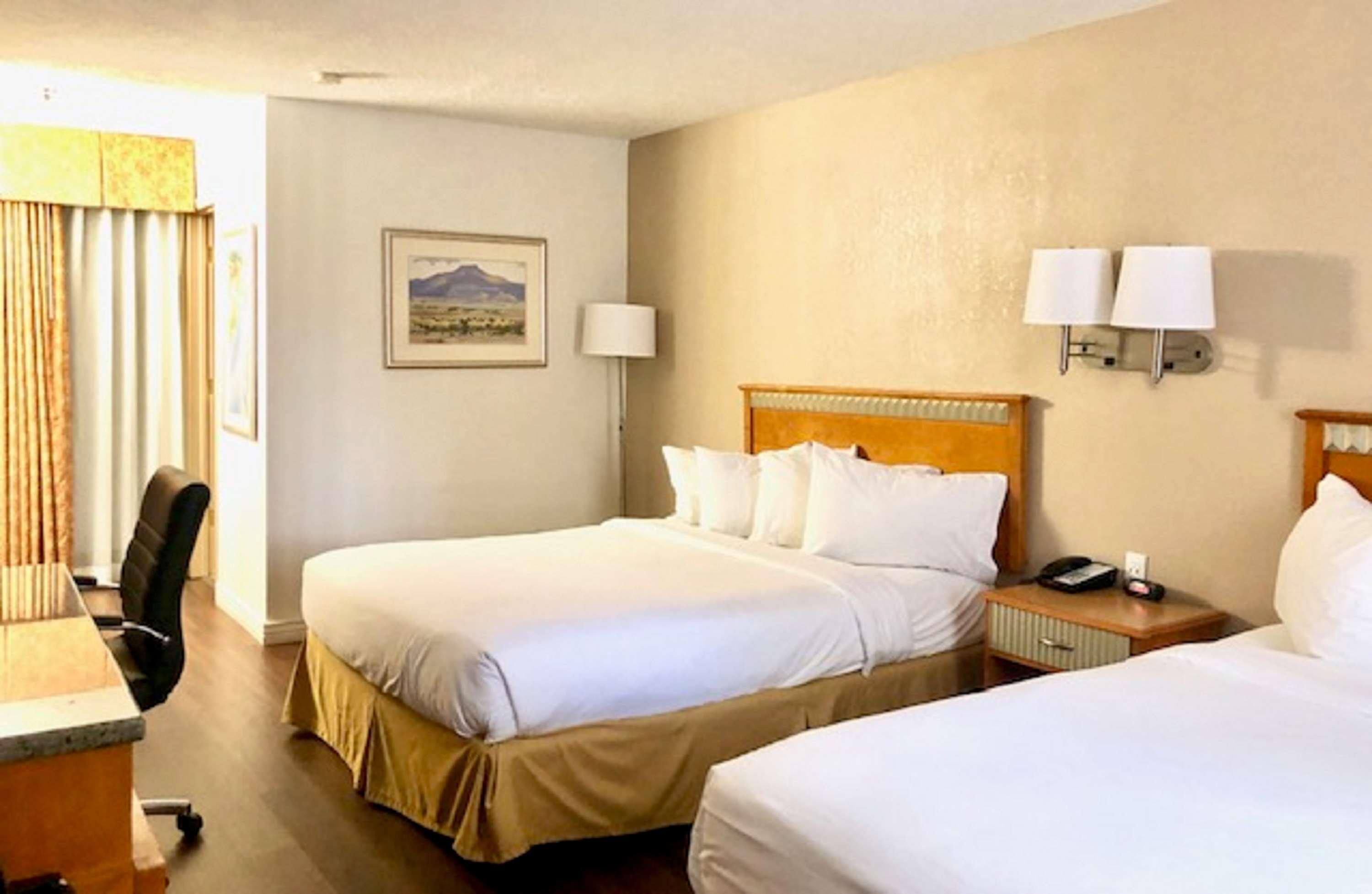 Surestay Plus Hotel By Best Western Albuquerque I-40 Eubank Екстериор снимка