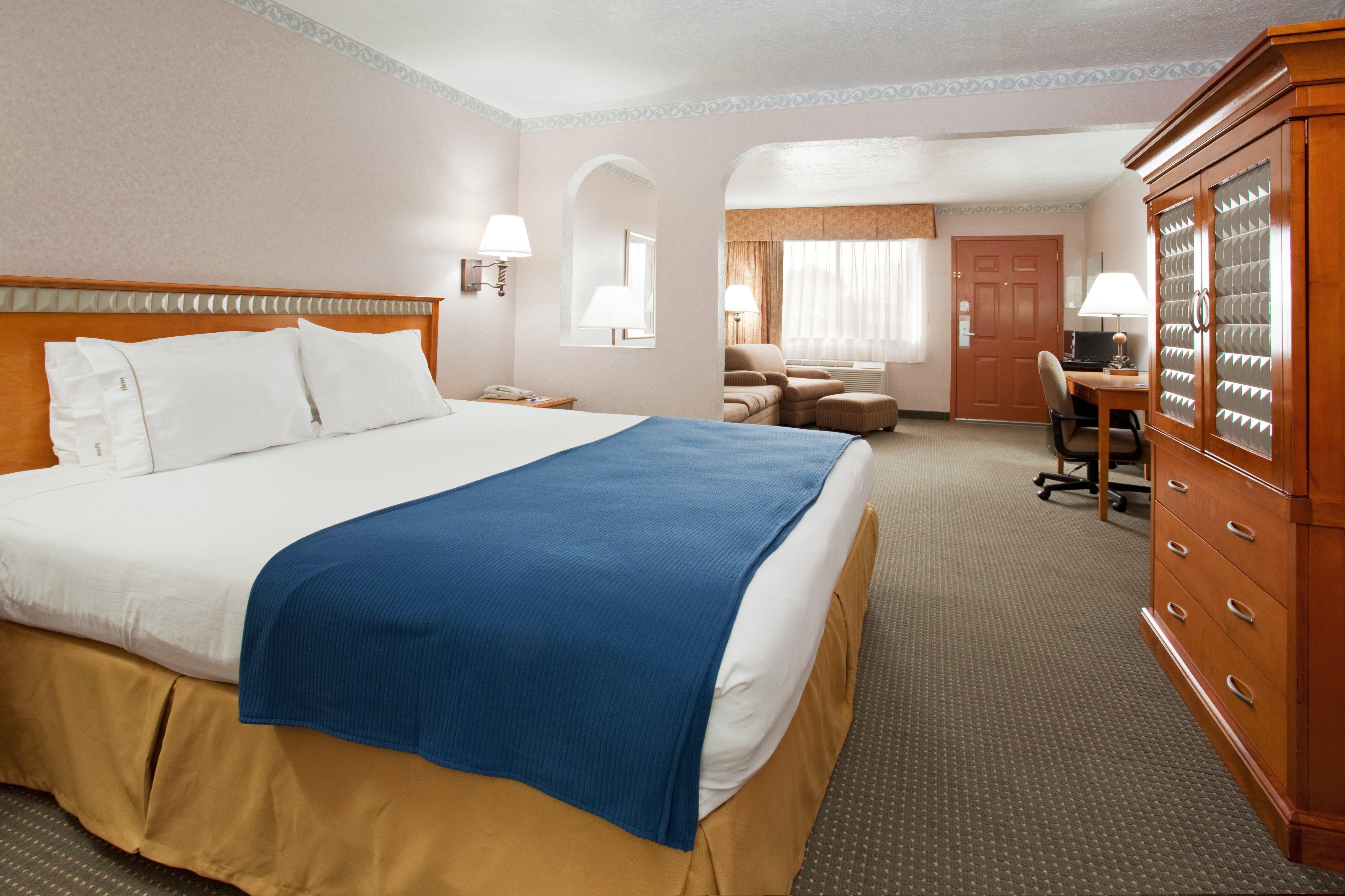 Surestay Plus Hotel By Best Western Albuquerque I-40 Eubank Екстериор снимка